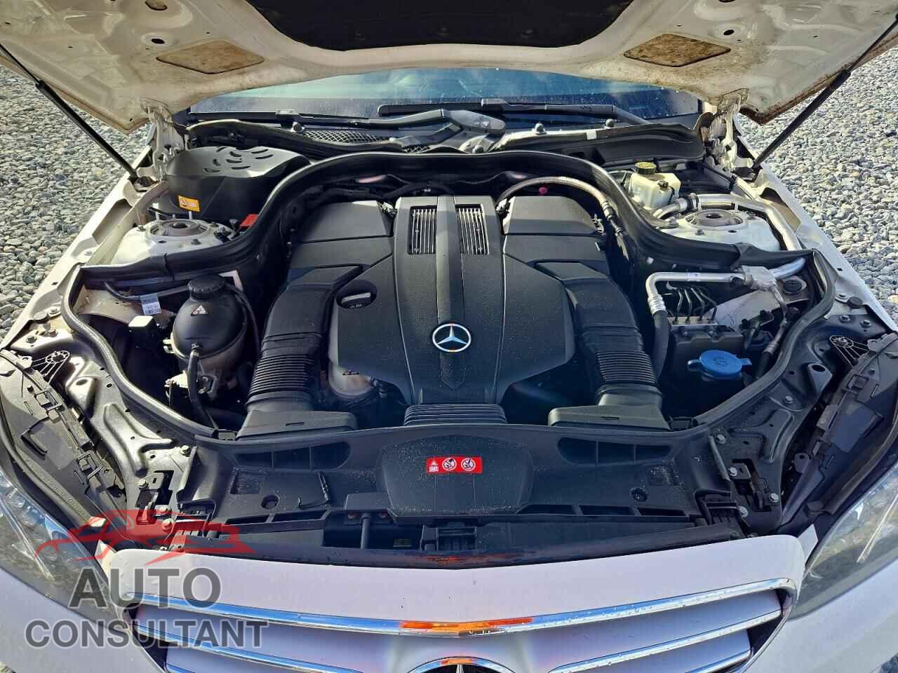 MERCEDES-BENZ E-CLASS 2015 - WDDHF6HB2FB156215