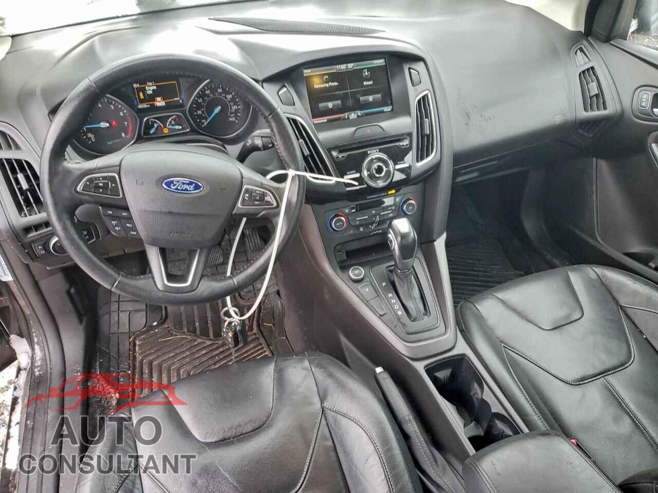 FORD FOCUS 2015 - 1FADP3F21FL333893