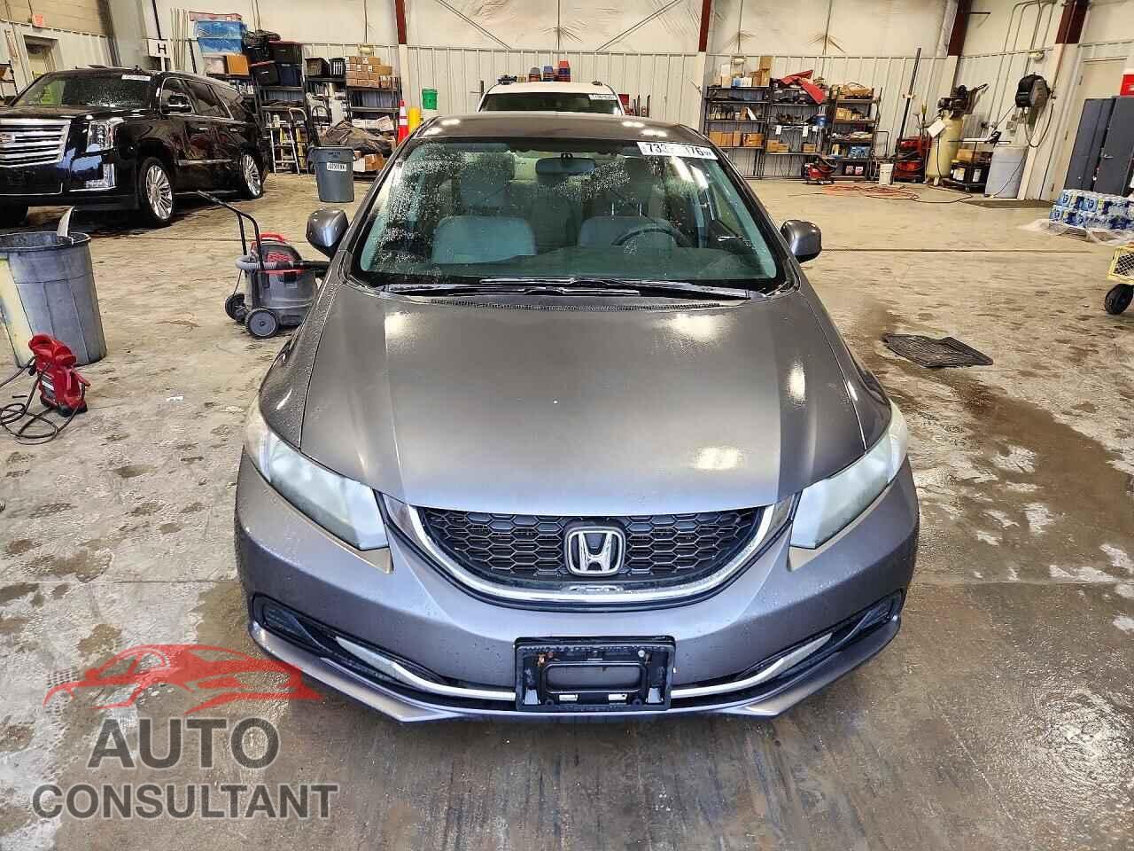 HONDA CIVIC 2013 - 19XFB2F52DE027300