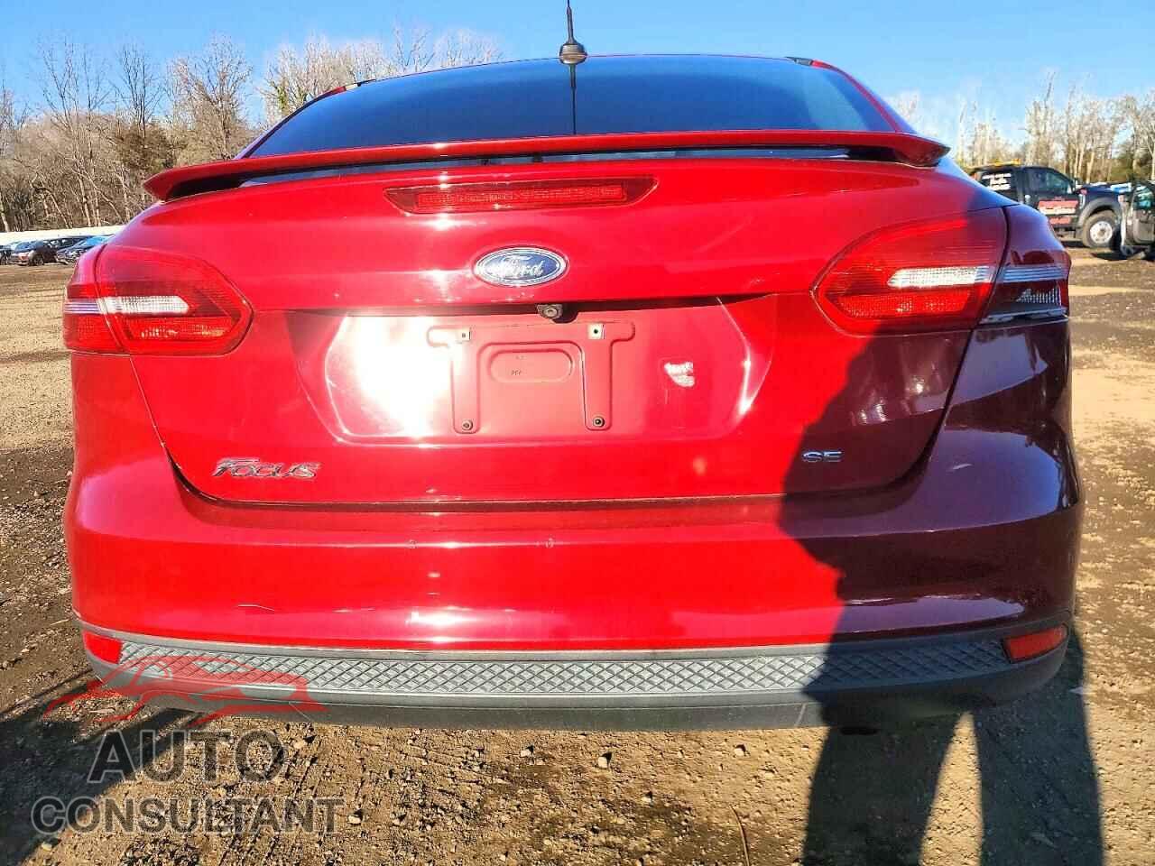 FORD FOCUS 2015 - 1FADP3F24FL366449