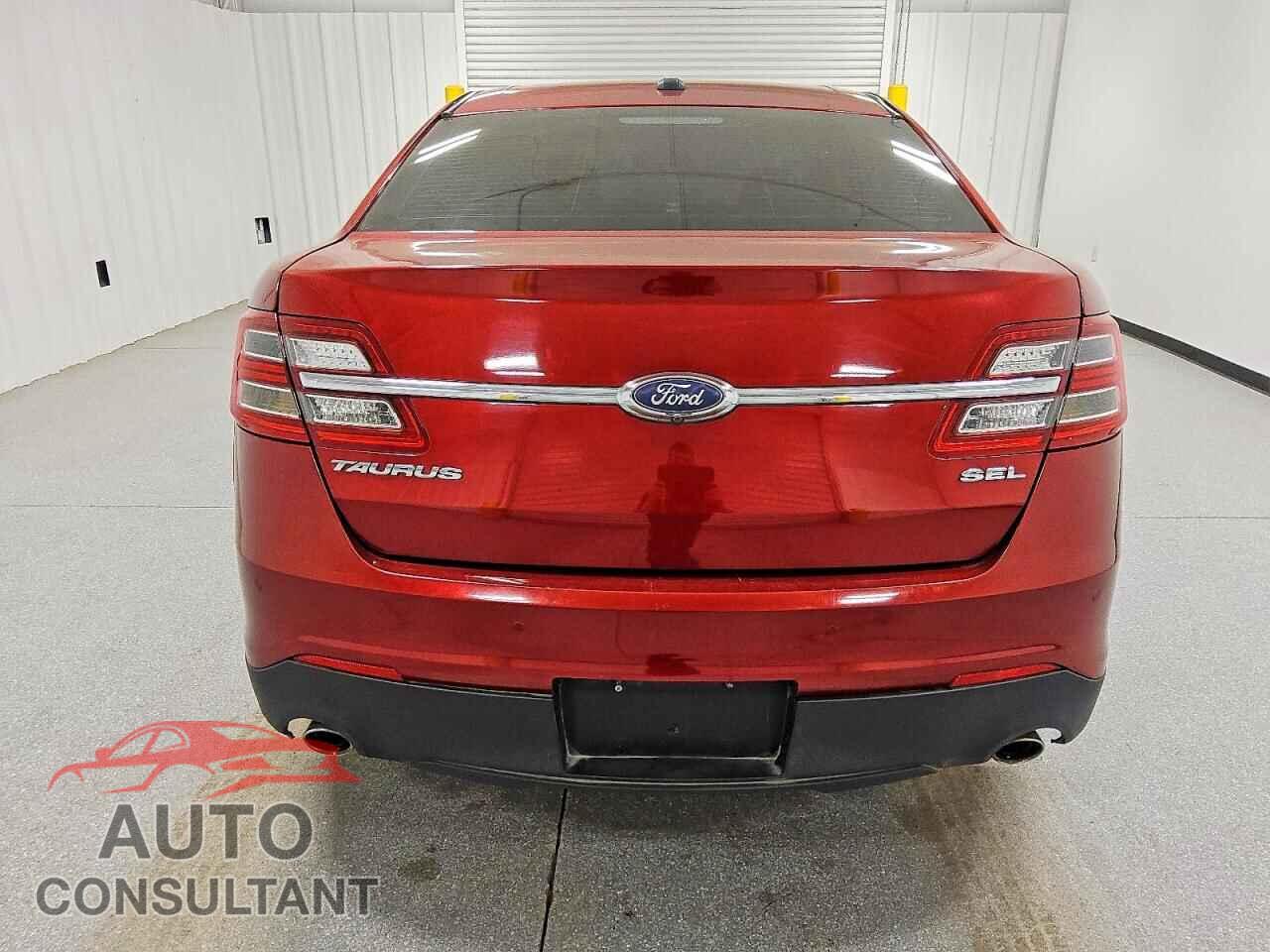 FORD TAURUS 2017 - 1FAHP2E85HG144581