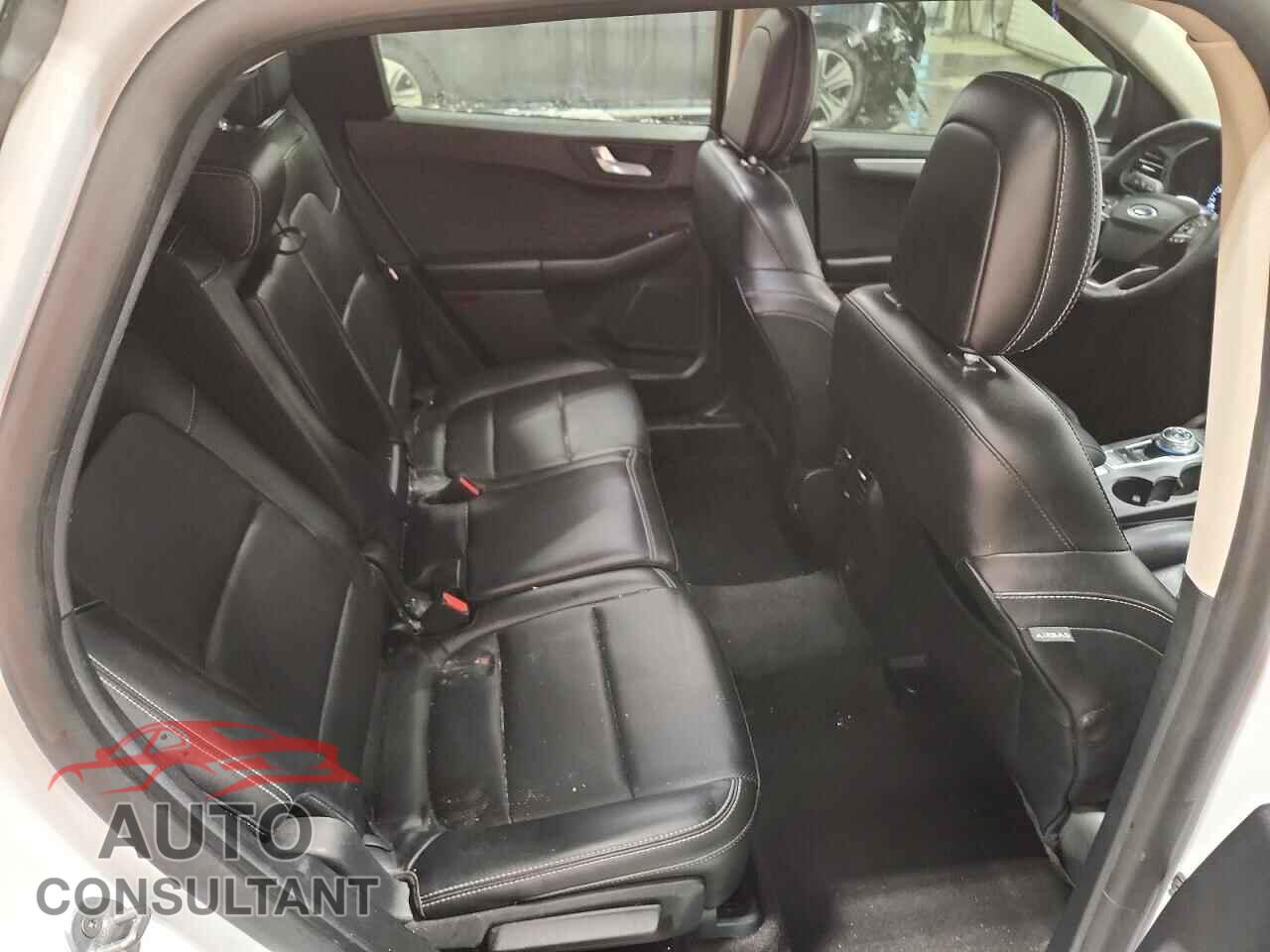 FORD ESCAPE 2020 - 1FMCU0H65LUA81094