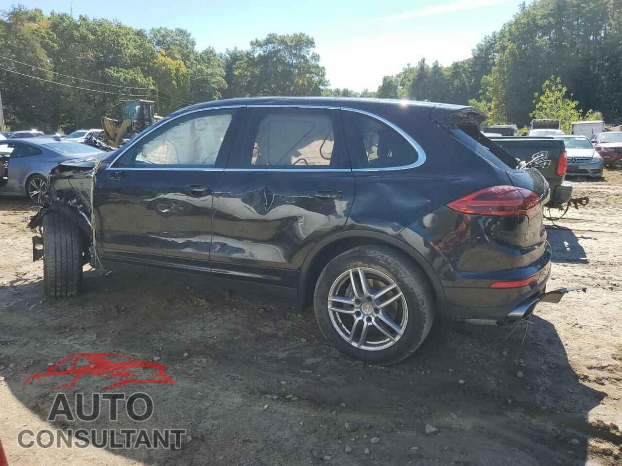 PORSCHE CAYENNE 2016 - WP1AA2A24GKA08824