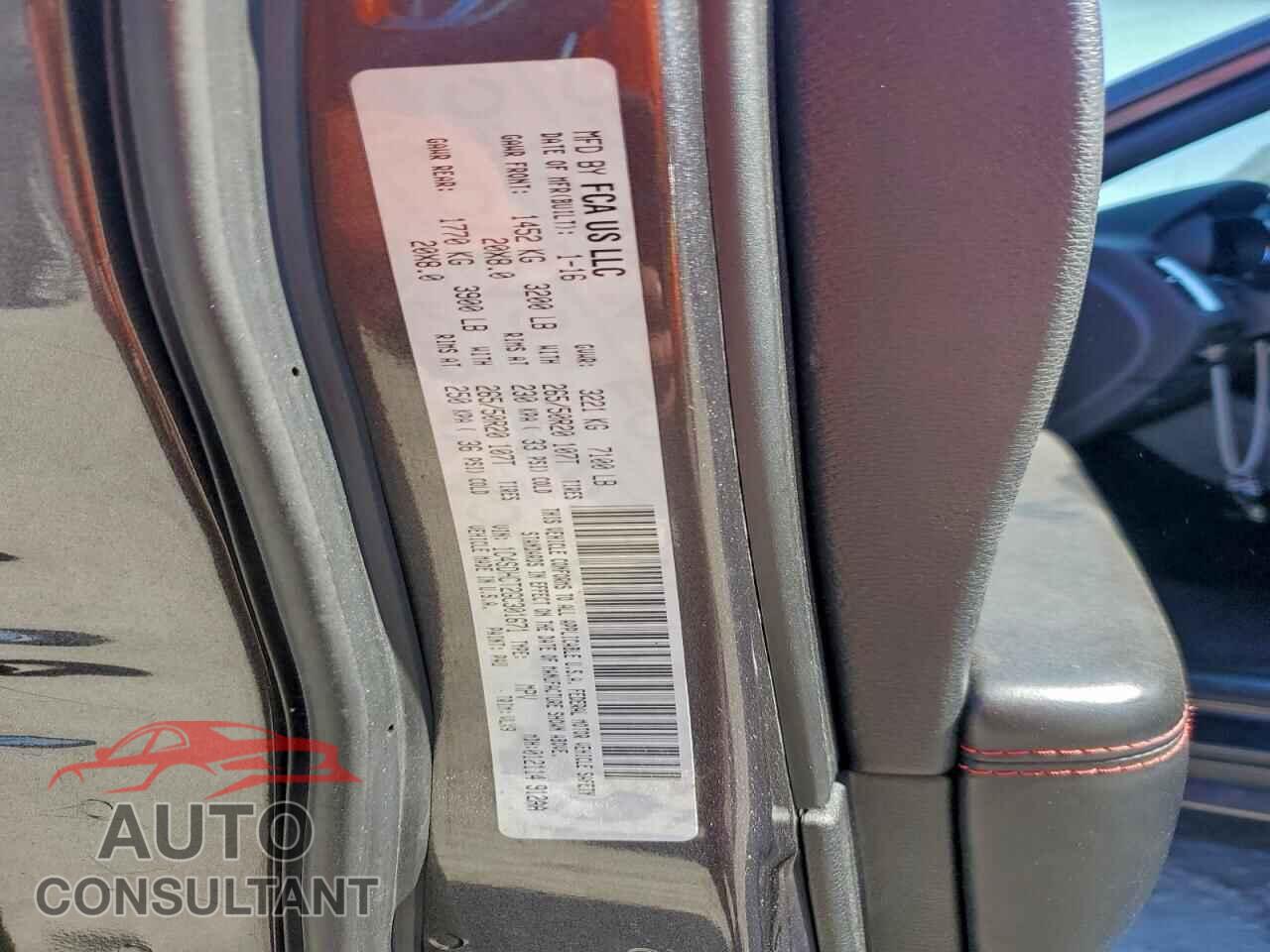 DODGE DURANGO 2016 - 1C4SDHCT2GC301671