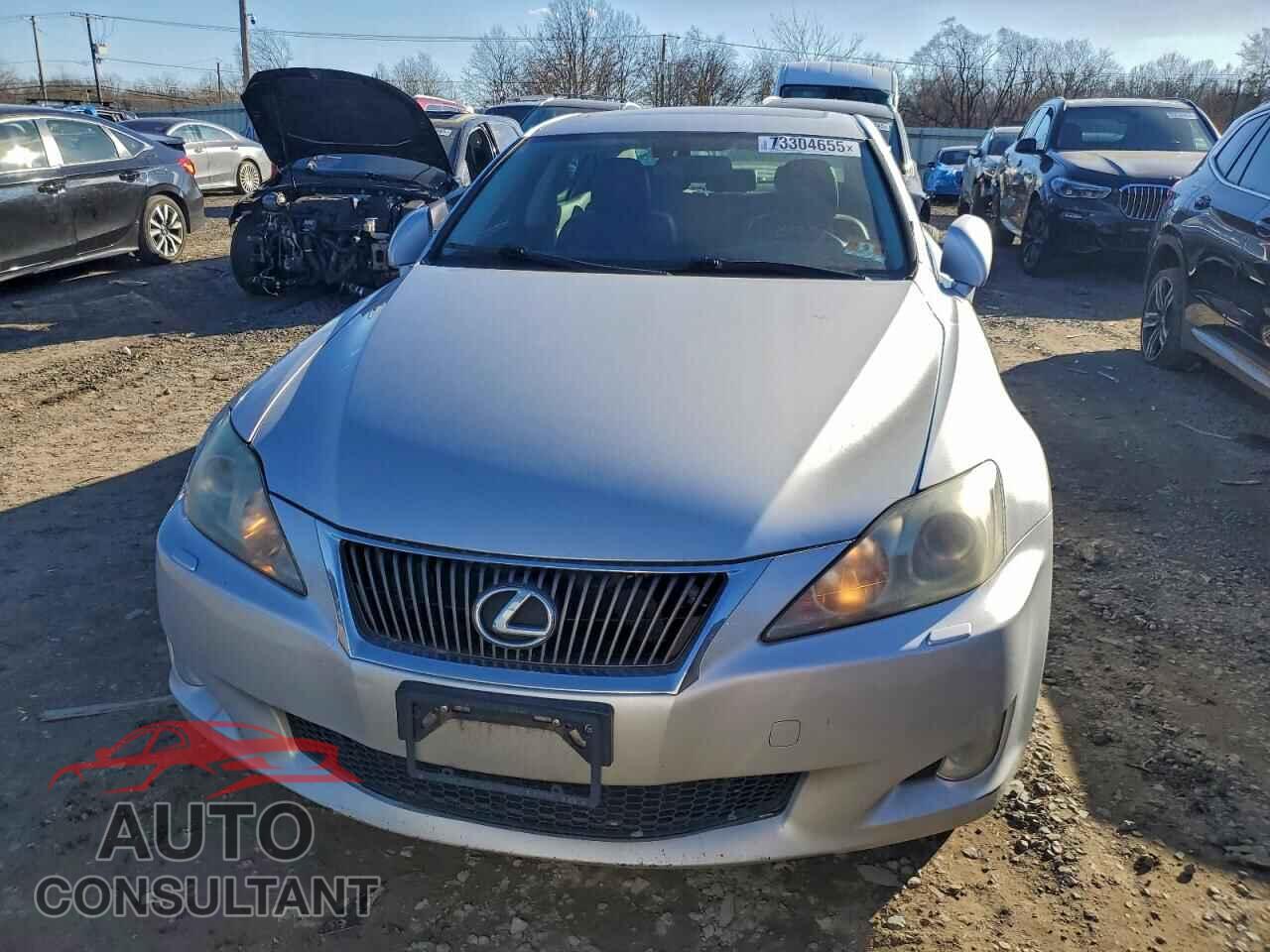 LEXUS IS 2009 - JTHCK262X95035753