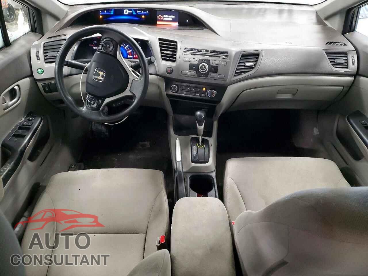 HONDA CIVIC 2012 - 2HGFB2F49CH009551
