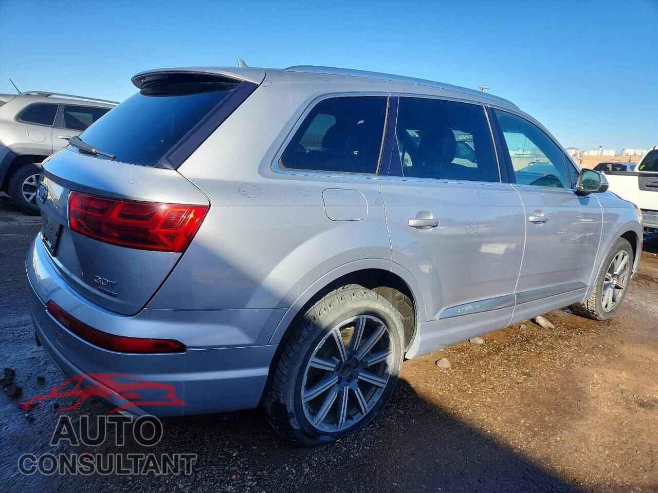 AUDI Q7 2017 - WA1LAAF71HD006828