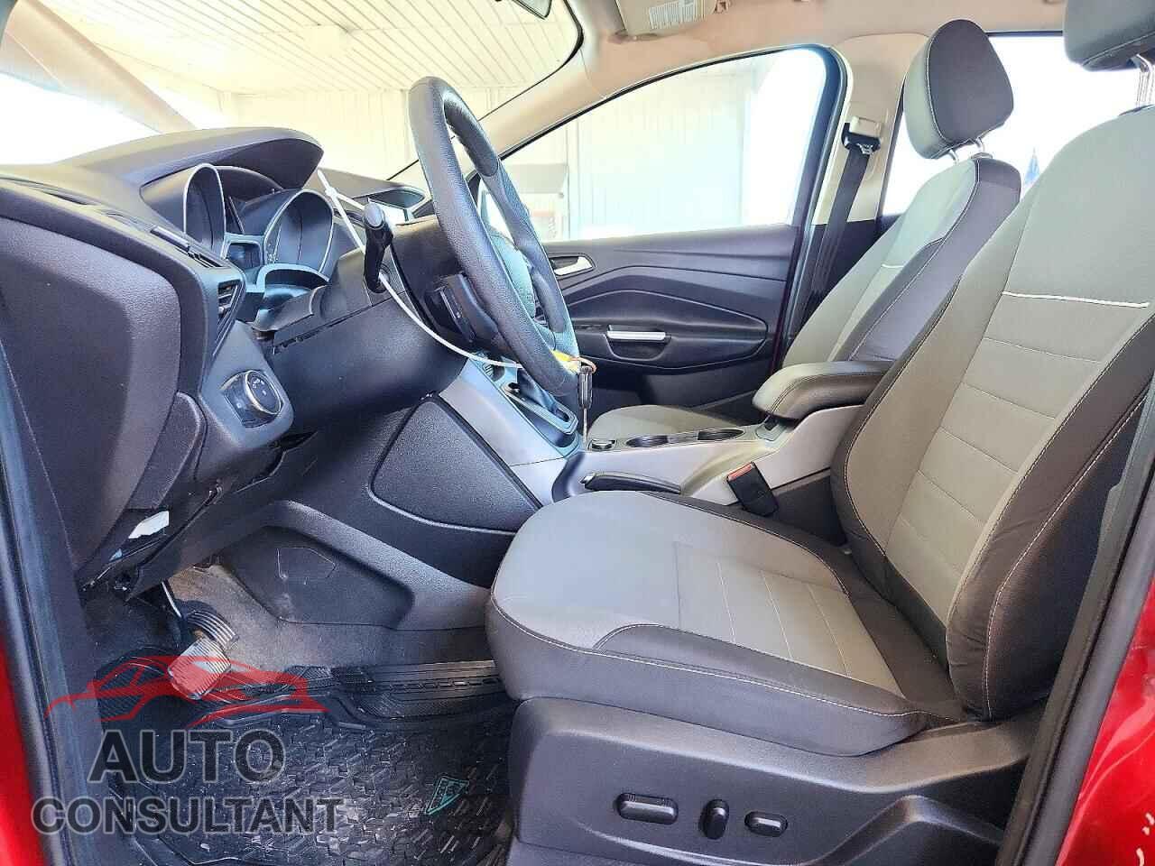 FORD ESCAPE 2014 - 1FMCU0GX4EUA83142
