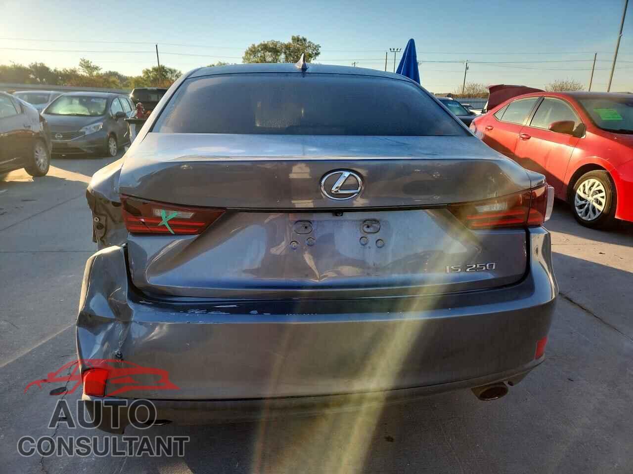 LEXUS IS 2014 - JTHBF1D20E5006088