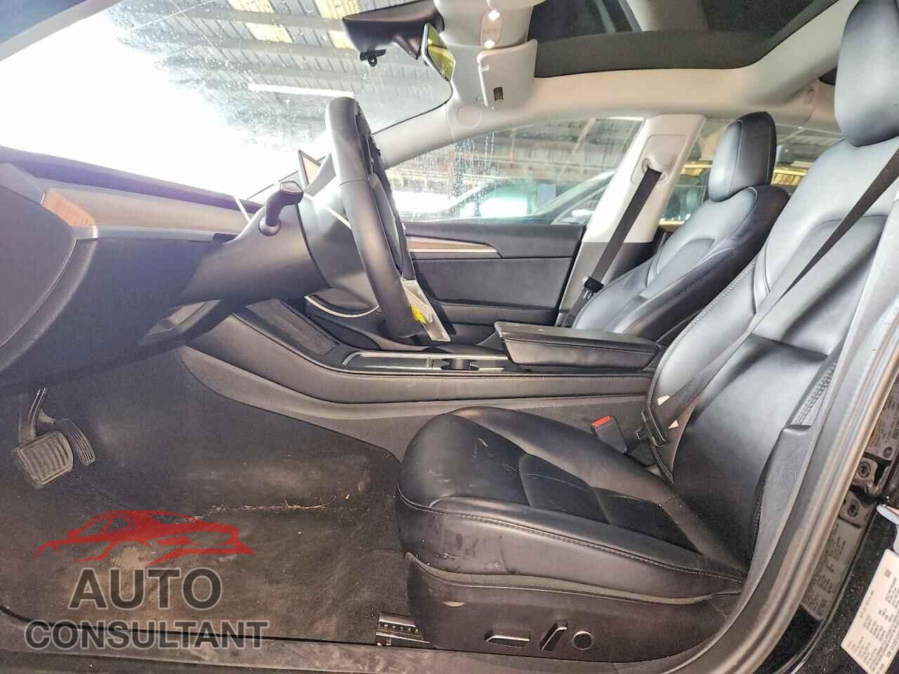 TESLA MODEL 3 2023 - 5YJ3E1EAXPF437960