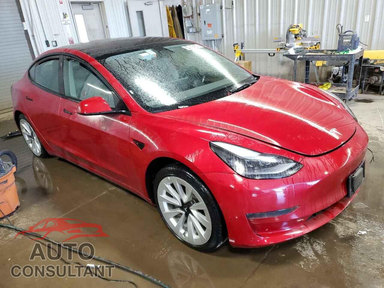 TESLA MODEL 3 2022 - 5YJ3E1EA8NF289580
