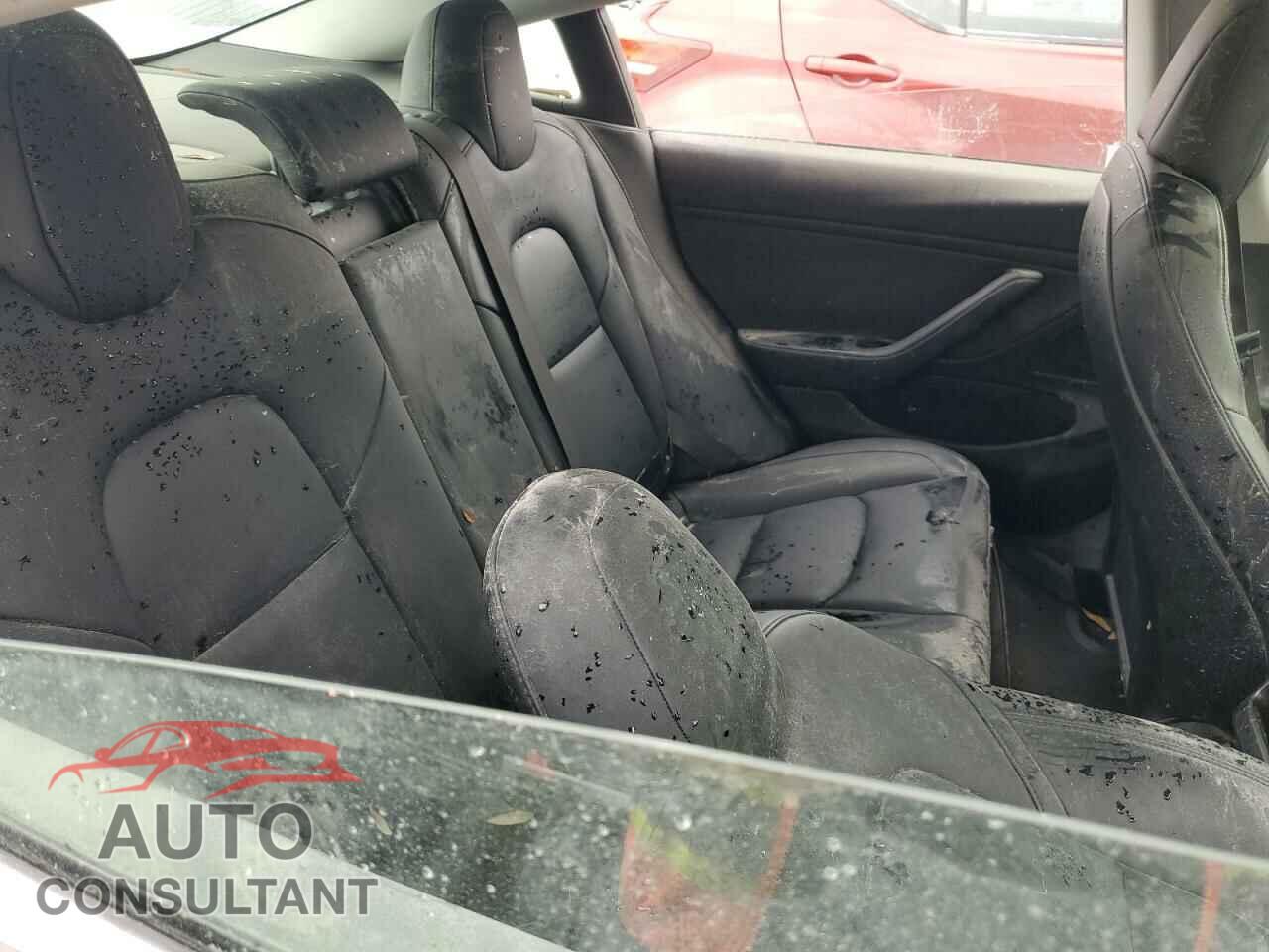 TESLA MODEL 3 2018 - 5YJ3E1EB0JF091496