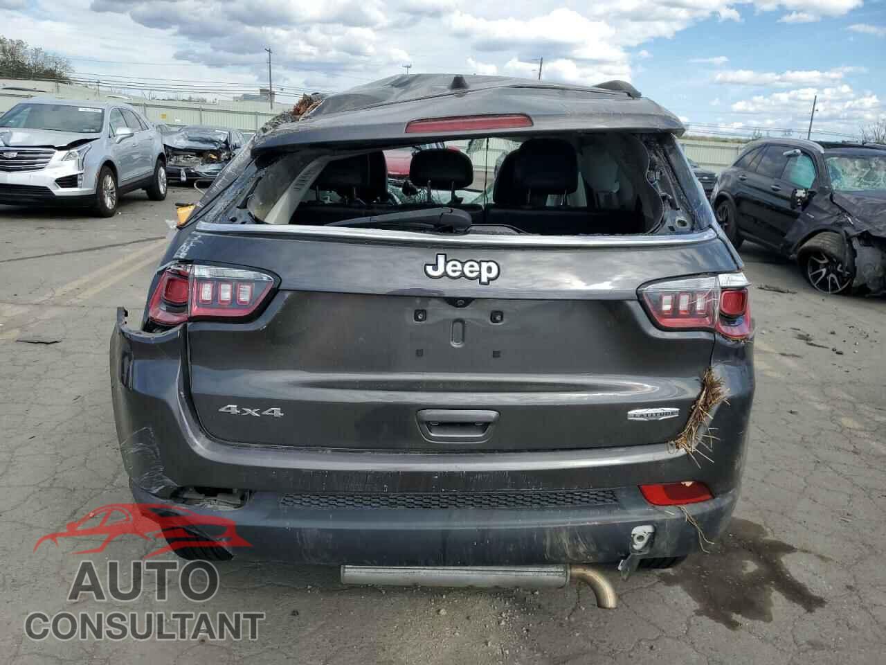 JEEP COMPASS 2019 - 3C4NJDBB4KT846887