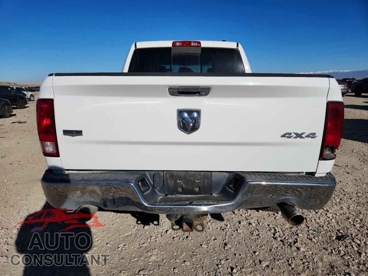 DODGE RAM 1500 2012 - 1C6RD7NT6CS305719