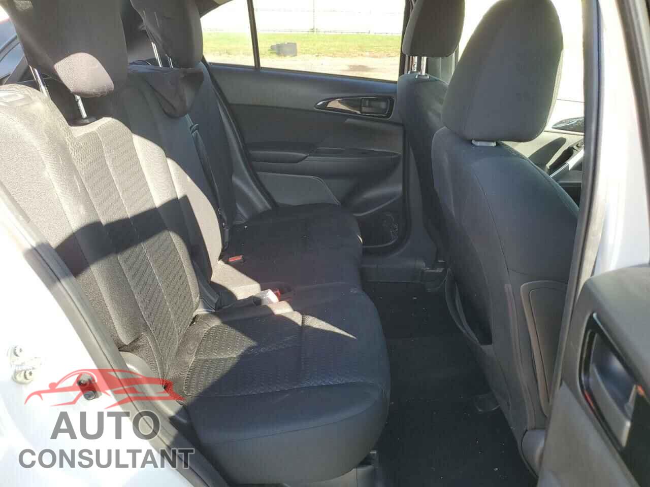 MITSUBISHI ECLIPSE 2019 - JA4AT3AA7KZ019139