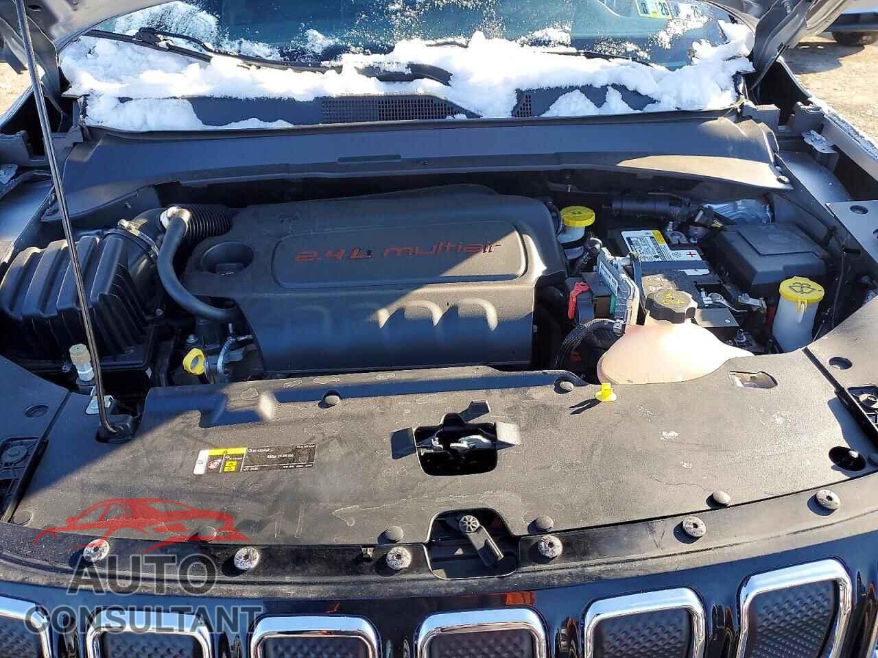 JEEP COMPASS 2022 - 3C4NJDCB1NT184057