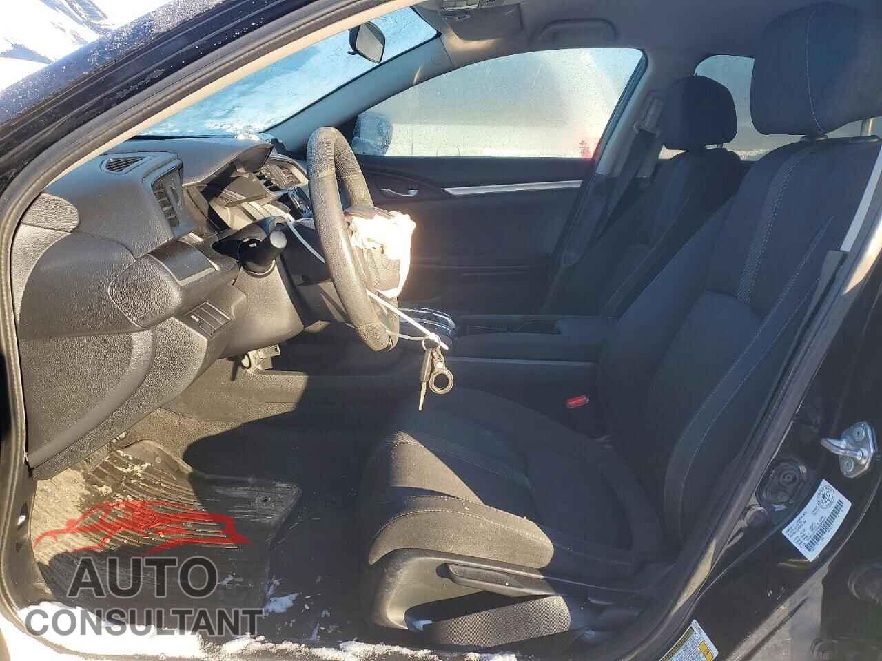 HONDA CIVIC 2017 - 2HGFC2F59HH040957