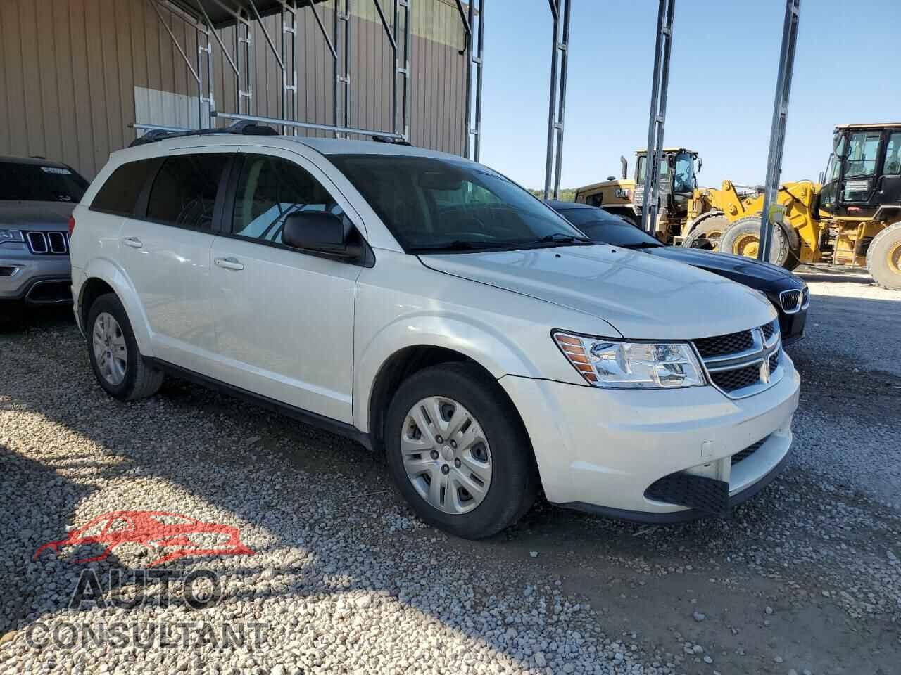 DODGE JOURNEY 2018 - 3C4PDCAB9JT524577
