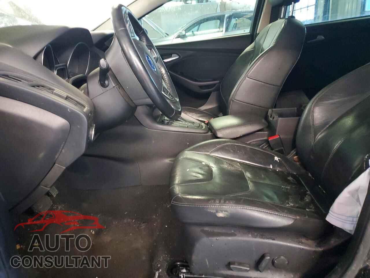 FORD FOCUS 2015 - 1FADP3F21FL356395