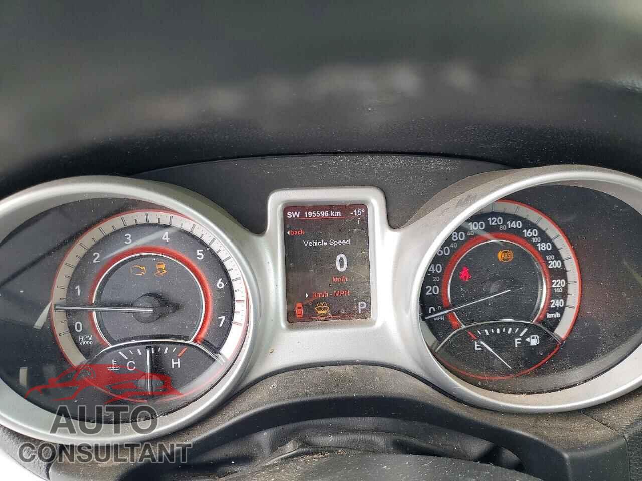 DODGE JOURNEY 2012 - 3C4PDCCG5CT322637