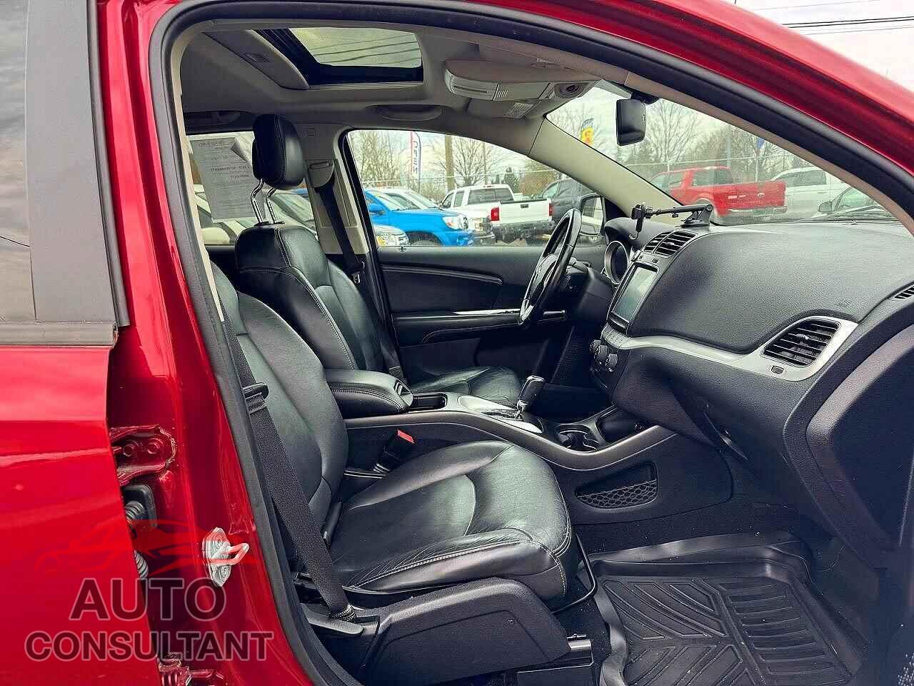 DODGE JOURNEY 2011 - 3D4PH6FG7BT537617