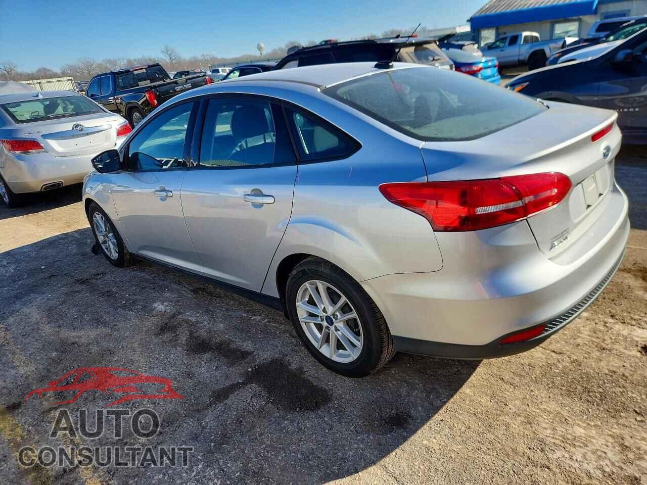 FORD FOCUS 2017 - 1FADP3F23HL320081