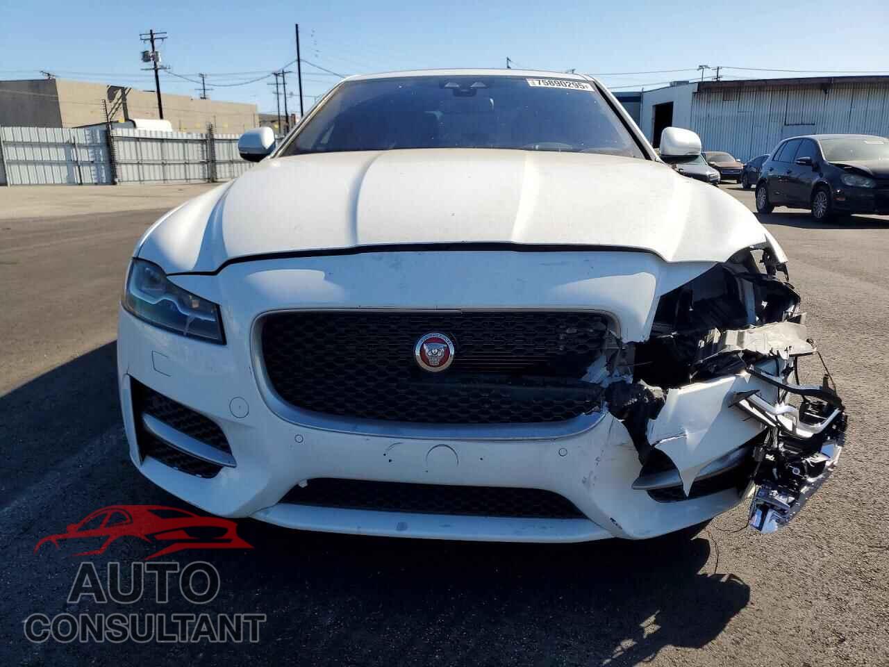 JAGUAR XF 2016 - SAJBF4BV5GCY13402