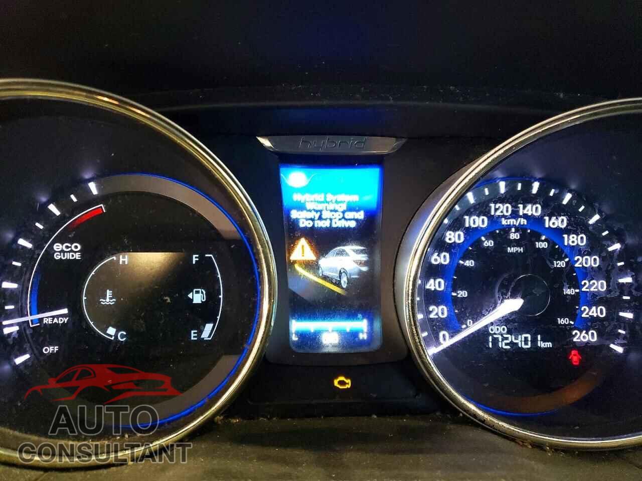 HYUNDAI SONATA 2013 - KMHEC4A47DA071004
