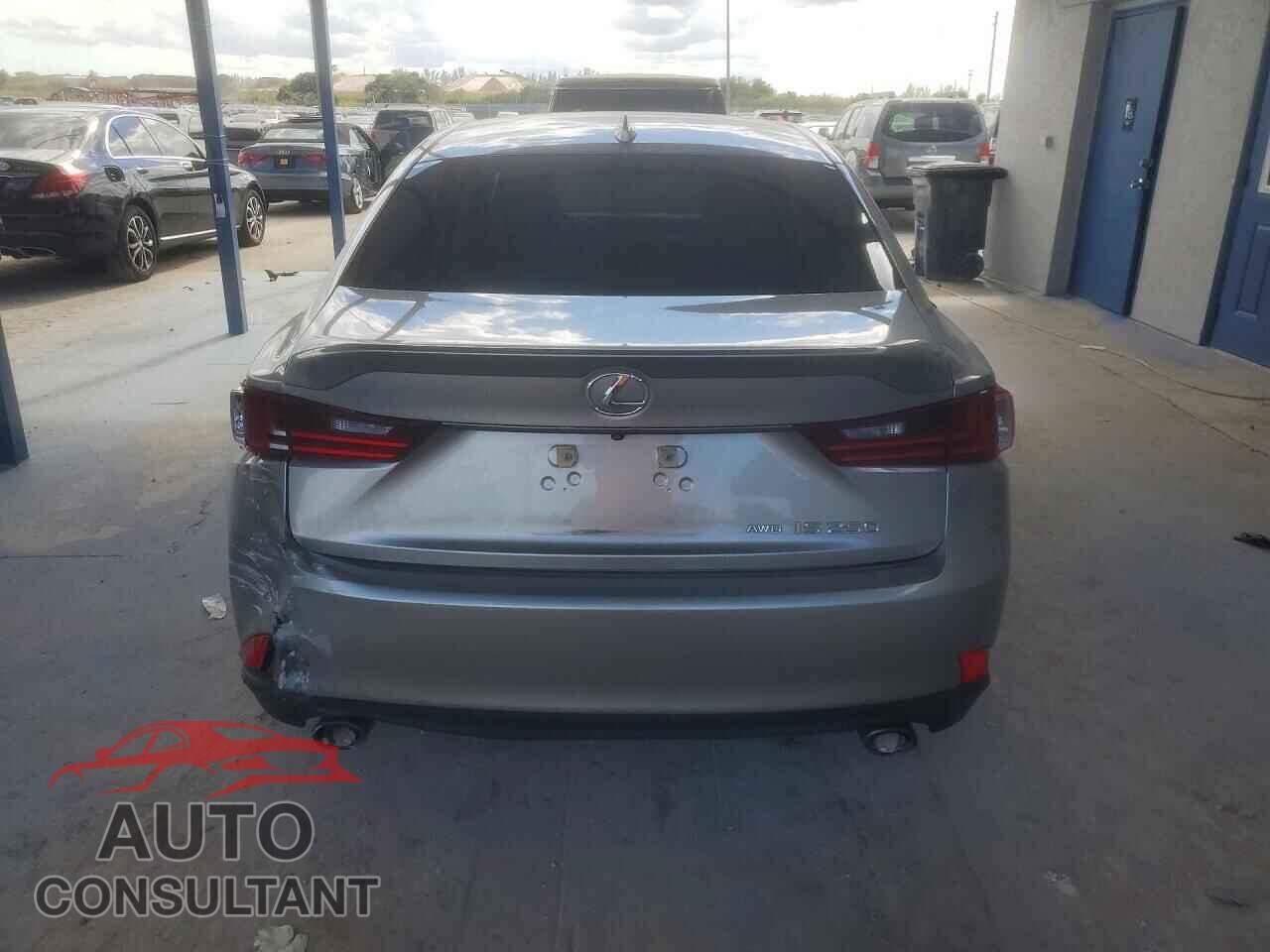 LEXUS IS 2015 - JTHCF1D20F5025293