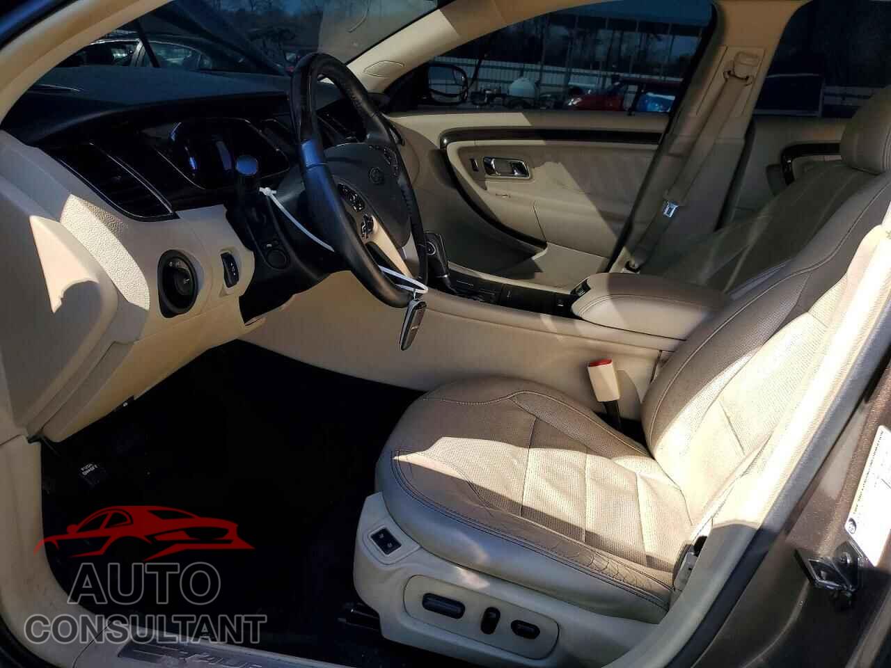 FORD TAURUS 2015 - 1FAHP2F86FG117563
