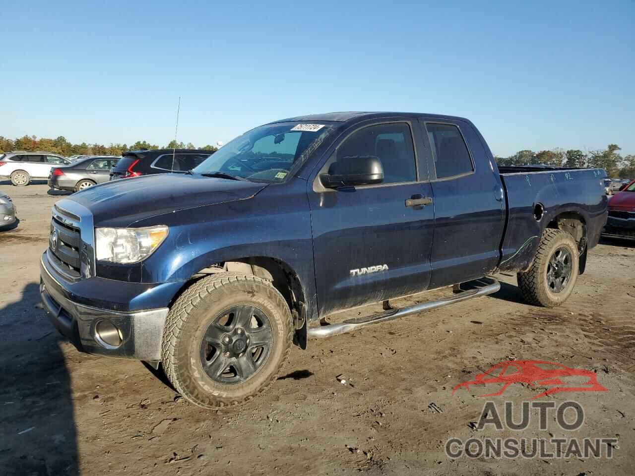 TOYOTA TUNDRA 2013 - 5TFUM5F13DX042887