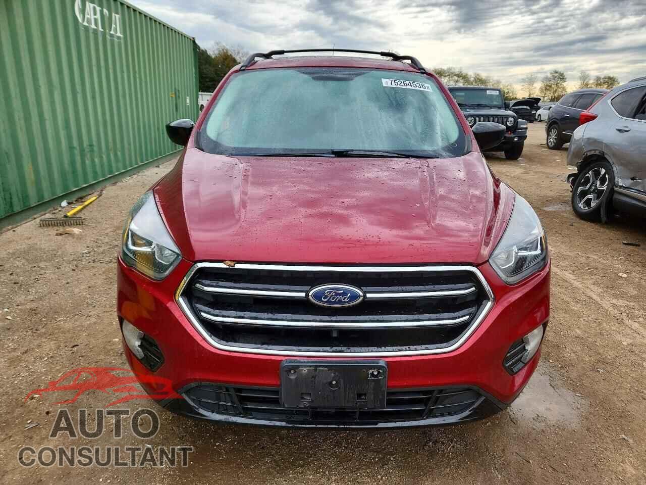 FORD ESCAPE 2018 - 1FMCU0GD1JUD34666