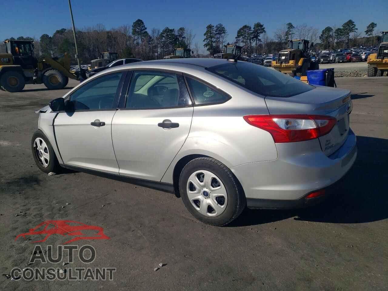 FORD FOCUS 2012 - 1FAHP3E23CL243675