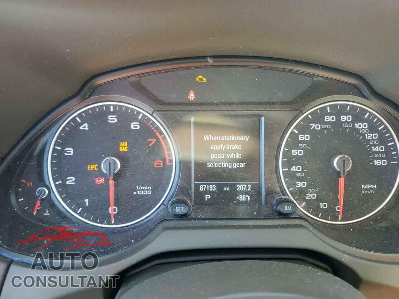 AUDI Q5 2017 - WA1C2AFP0HA074875