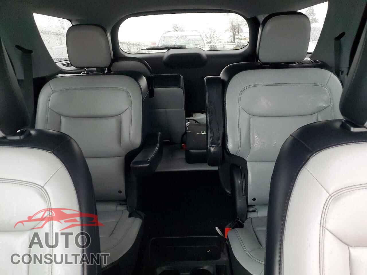 FORD EXPLORER 2021 - 1FMSK7DH3MGB96360