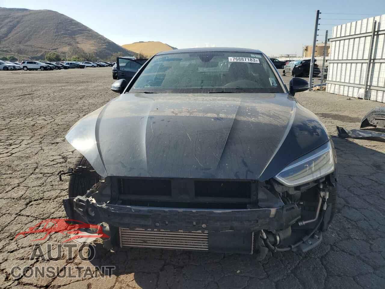 AUDI A5 2018 - WAUTNAF56JA053365