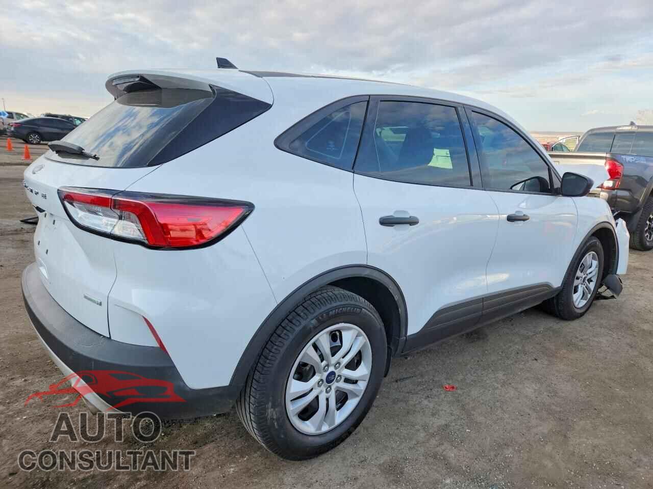 FORD ESCAPE 2020 - 1FMCU0F64LUA11654