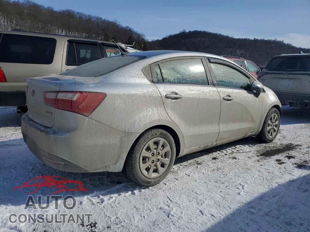 KIA RIO 2013 - KNADN4A38D6191492