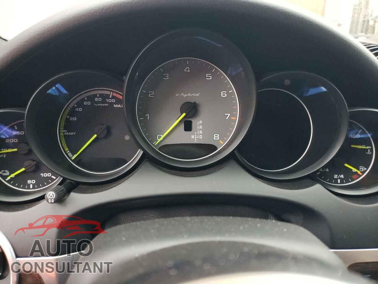 PORSCHE CAYENNE 2017 - WP1AE2A23HLA75401