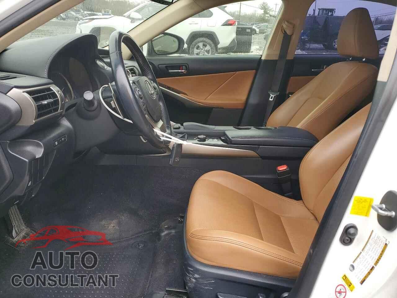 LEXUS IS 2014 - JTHCE1D23E5004651