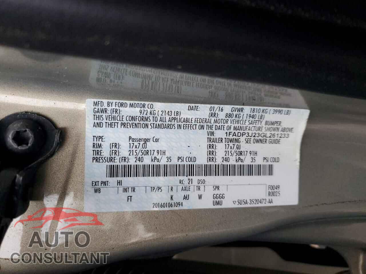 FORD FOCUS 2016 - 1FADP3J23GL261233