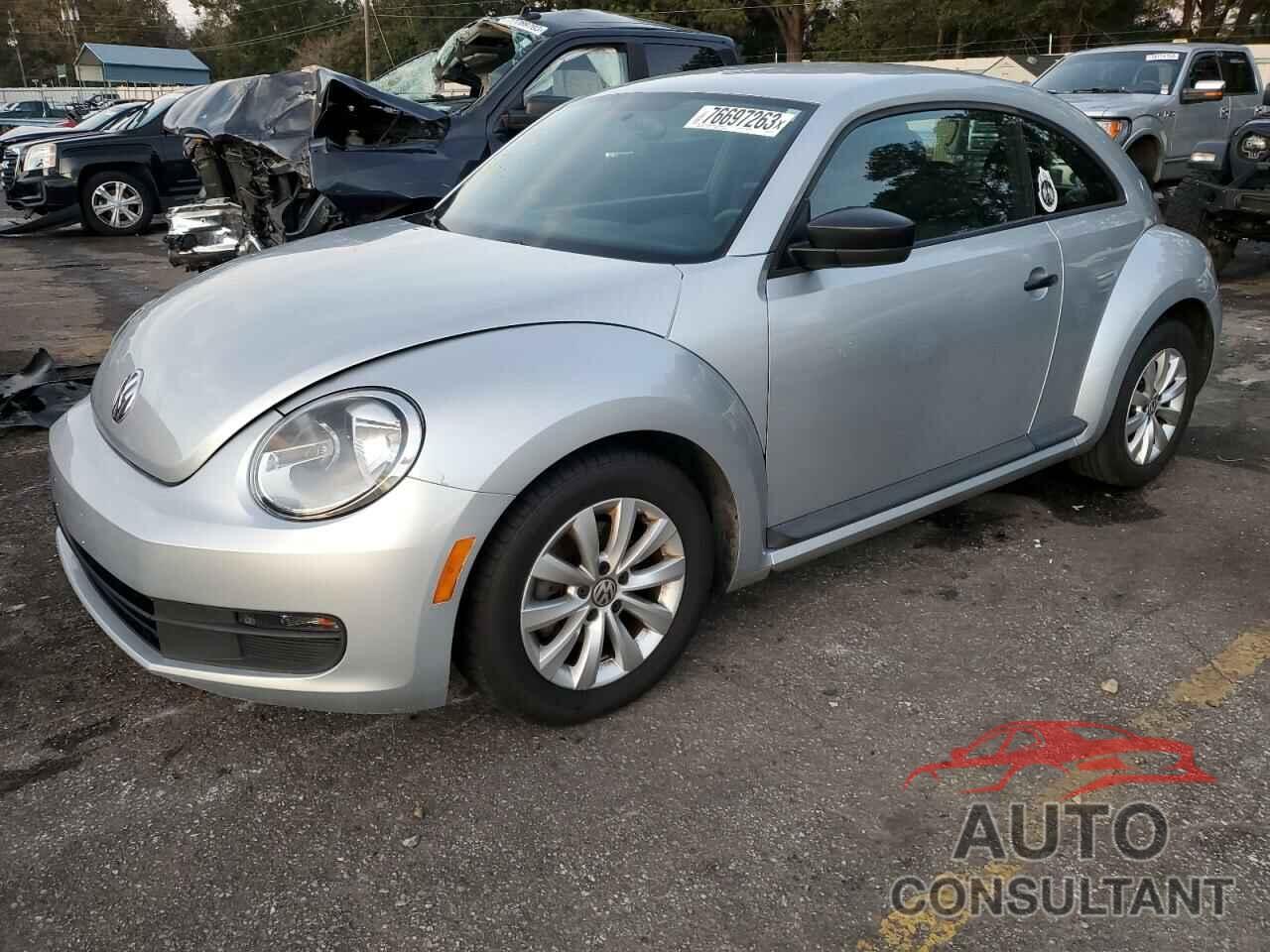 VOLKSWAGEN BEETLE 2013 - 3VWFP7AT3DM670214