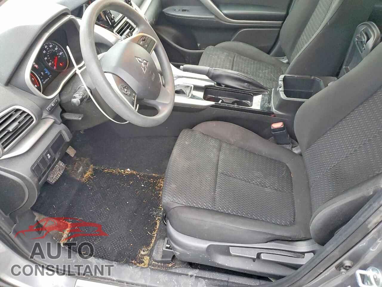 MITSUBISHI ECLIPSE 2018 - JA4AS3AA4JZ039463