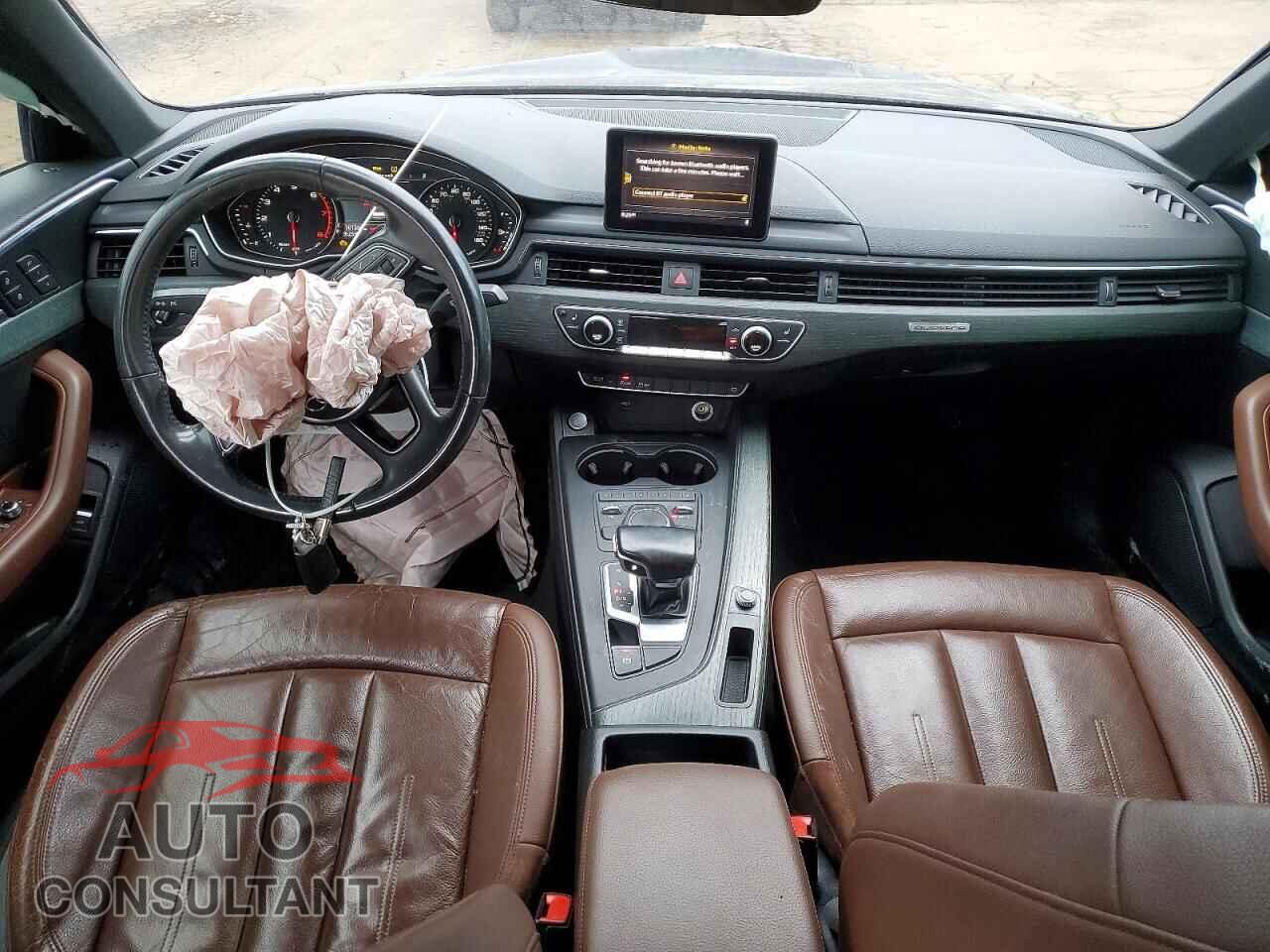 AUDI A4 2018 - WAUDNAF43JA092149