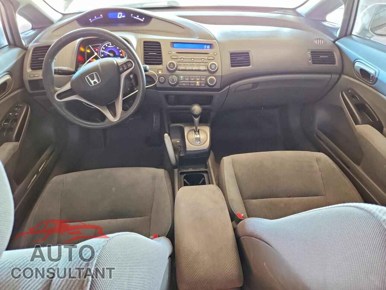 HONDA CIVIC 2009 - 19XFA16509E040096