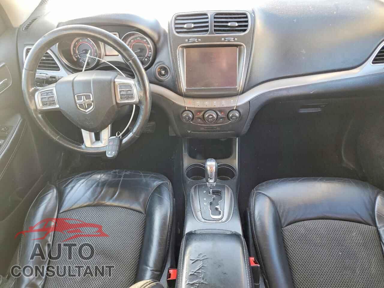 DODGE JOURNEY 2015 - 3C4PDCGG1FT650474