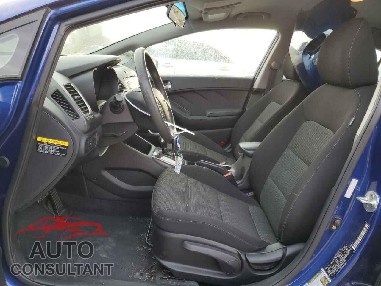KIA FORTE 2017 - 3KPFK4A77HE060903