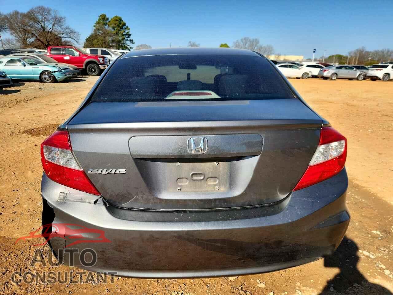HONDA CIVIC 2012 - 19XFB2F58CE033746