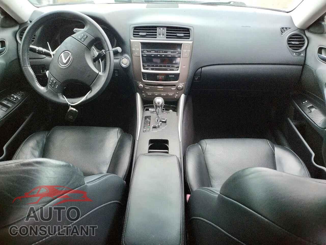 LEXUS IS 2010 - JTHBF5C29A5128404