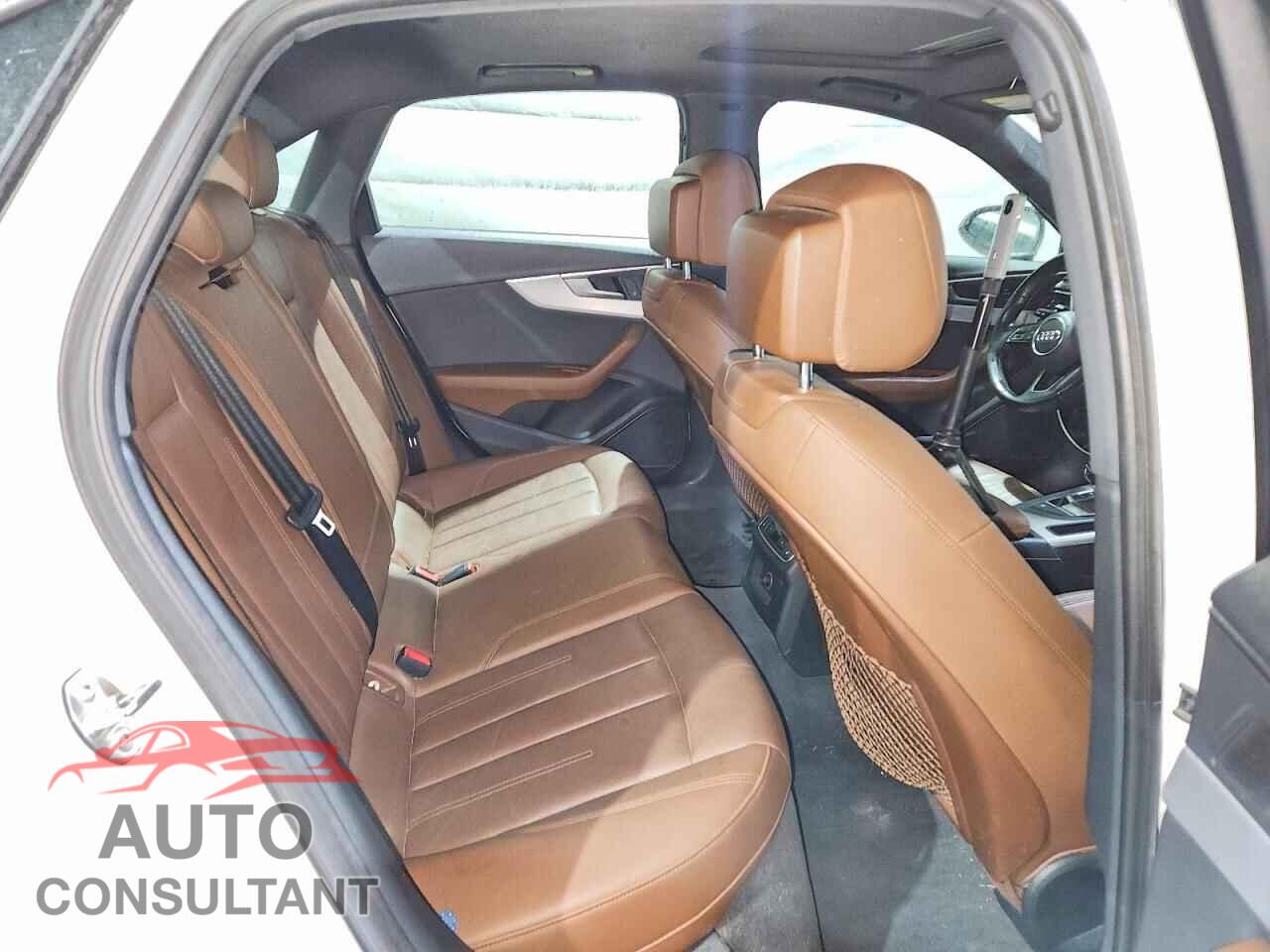 AUDI A4 2017 - WAUENAF44HN032937